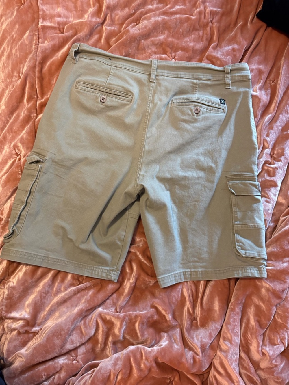 Monument Classic Olive Cargo Shorts for Men - Picture 2 of 7